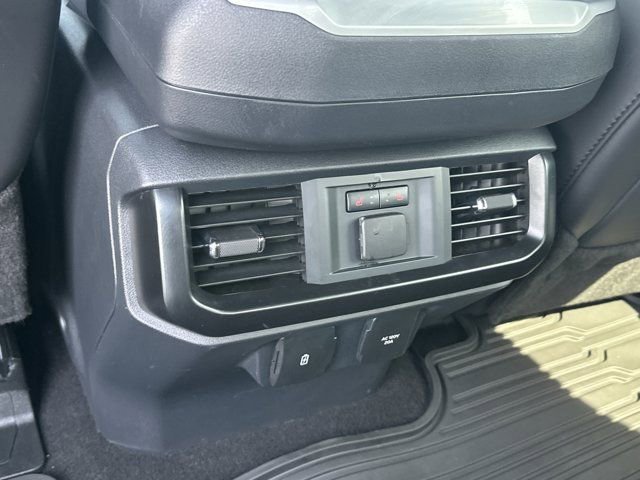 Used 2025 Ford F150 Raptor image 28