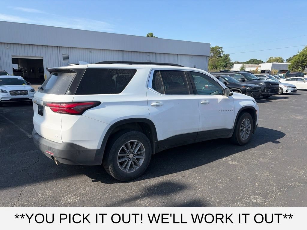 Used 2022 Chevrolet Traverse LT FWD image 6