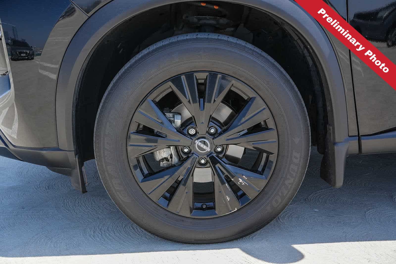 Used 2023 Nissan Rogue SV w/ SV Premium B Package FWD image 11