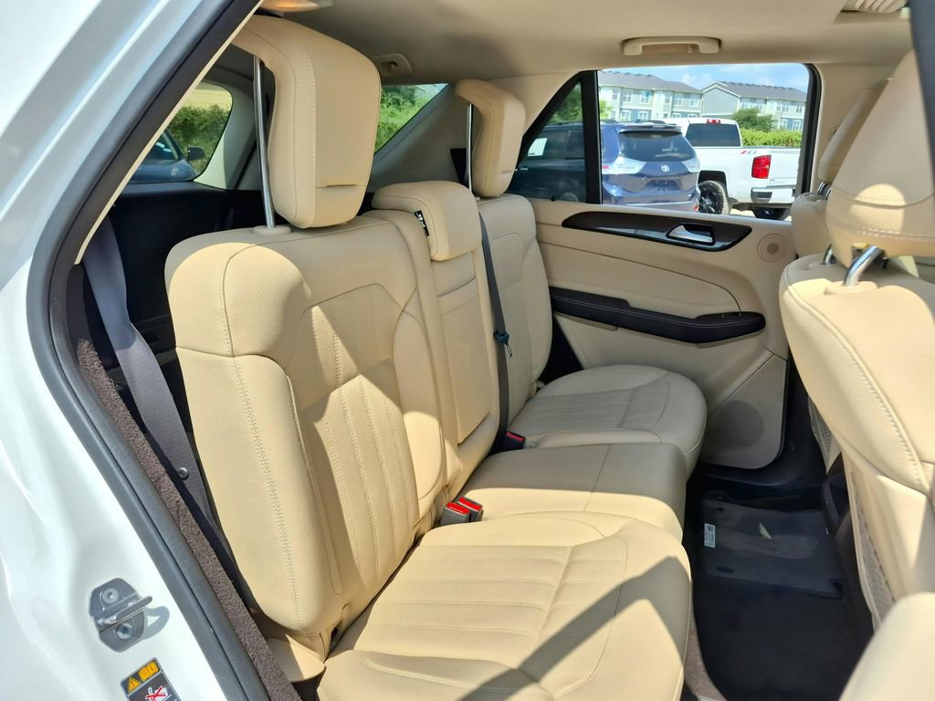 Used 2019 Mercedes-Benz GLE 400 4MATIC image 27