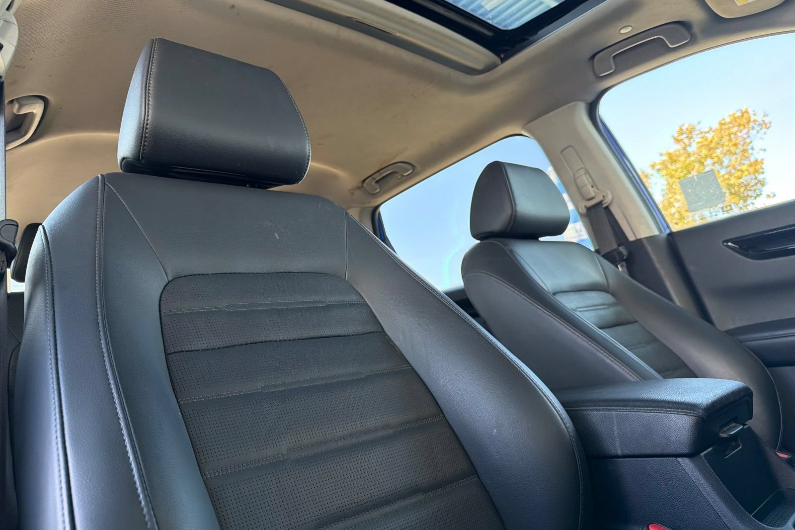 Used 2025 Honda CR-V EX-L image 16