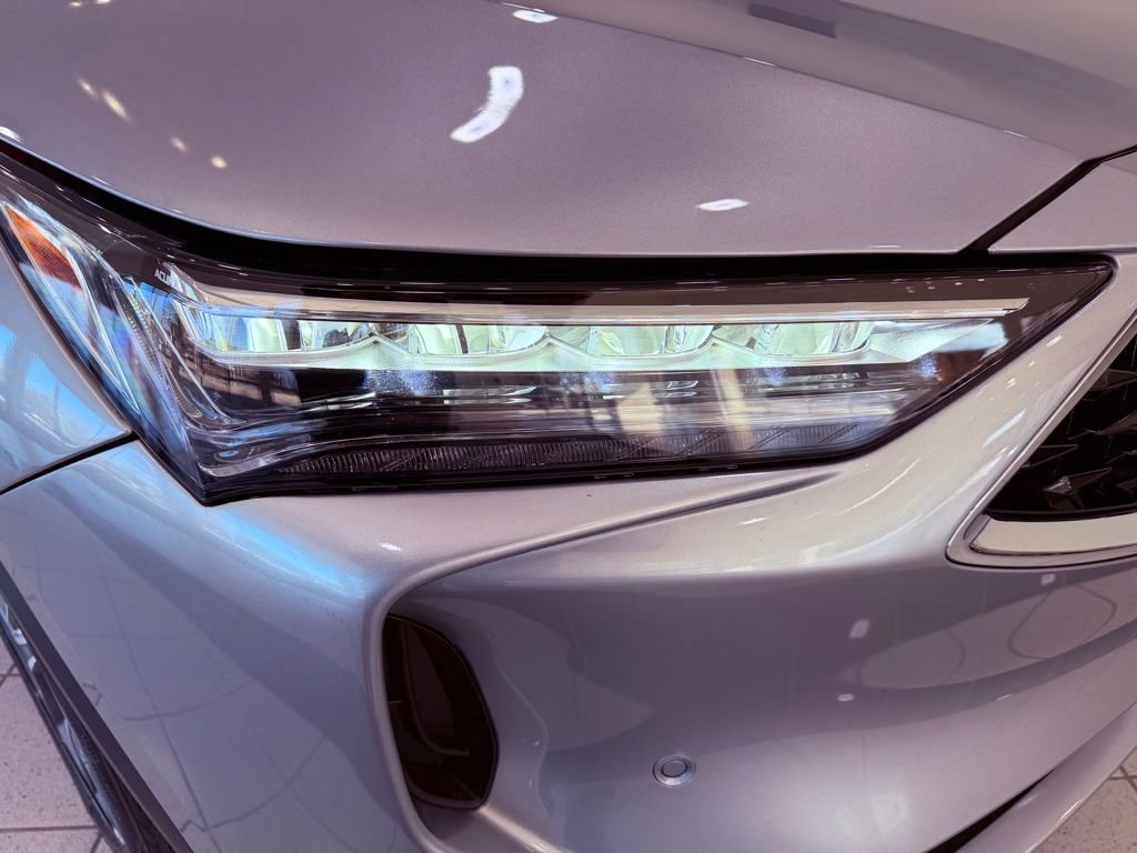 Used 2023 Acura MDX FWD w/ Technology Package image 17