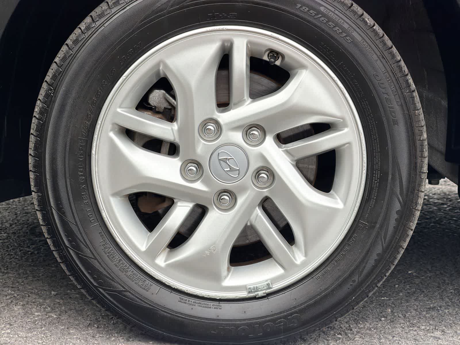 Used 2022 Hyundai Venue SE FWD image 14