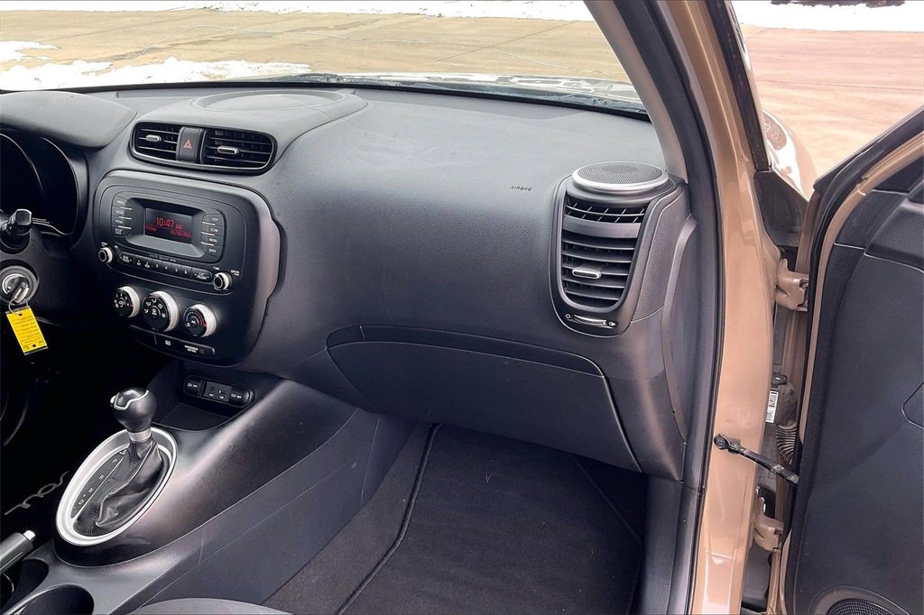 Used 2015 Kia Soul image 15