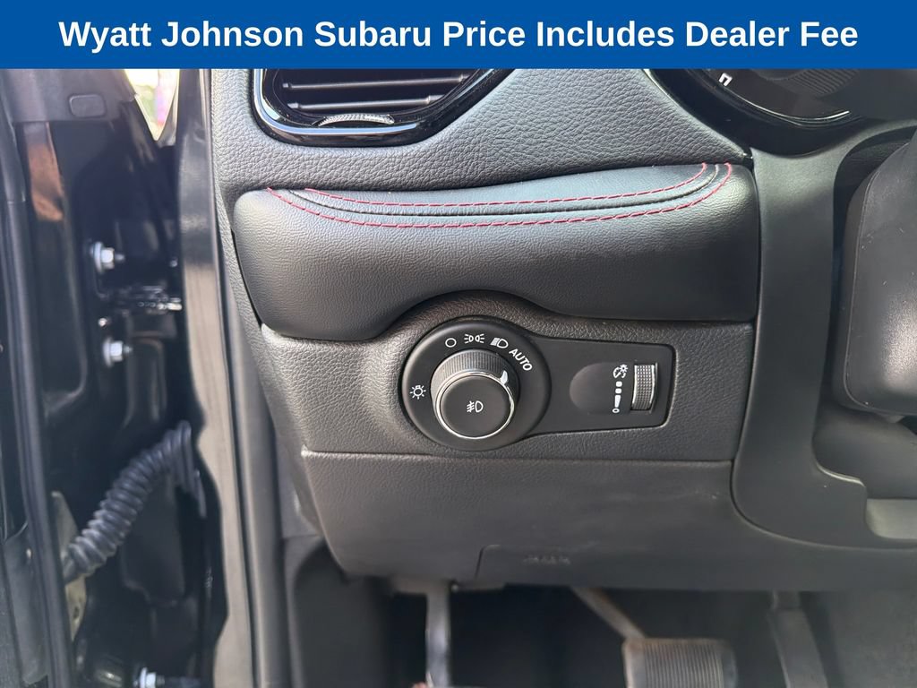 Used 2021 Dodge Durango R/T w/ Tow 'N Go Package AWD/4WD image 23