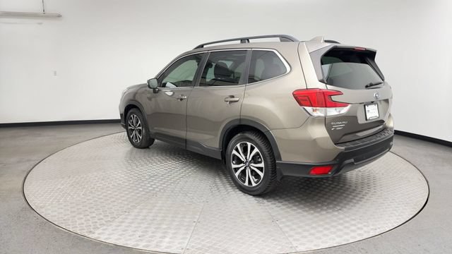 Used 2020 Subaru Forester Limited AWD/4WD image 4