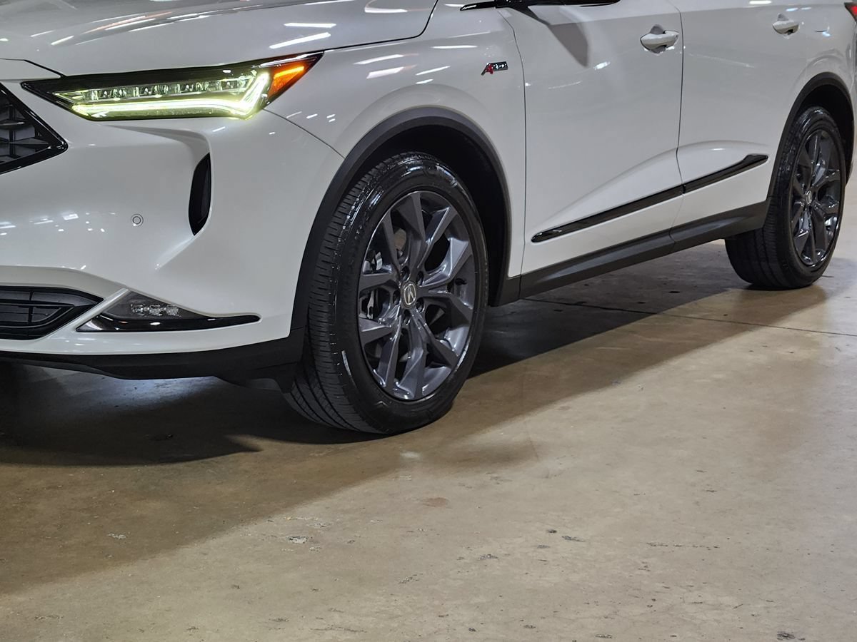 Used 2023 Acura MDX A-Spec AWD/4WD image 17