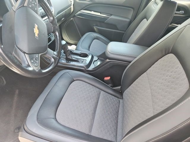 Used 2020 Chevrolet Colorado Z71 AWD/4WD image 9