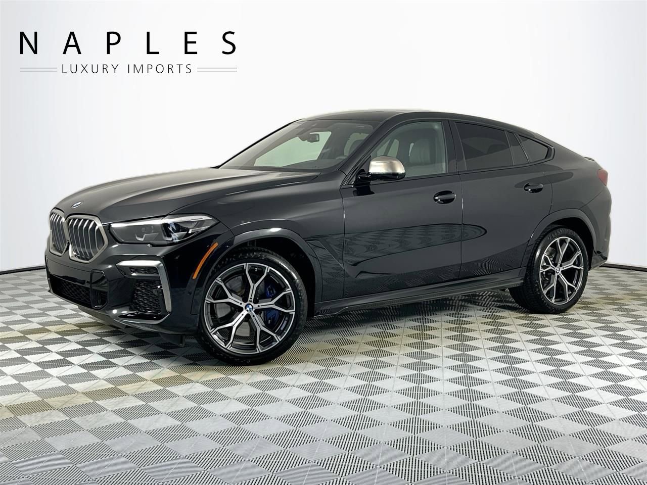 Used 2023 BMW X6 M50i w/ Parking Assistance Package AWD/4WD image 1