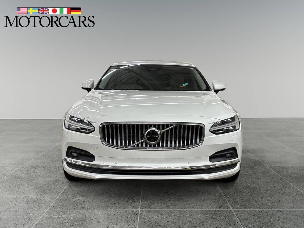 Certified 2025 Volvo S90 B6 Ultra AWD/4WD image 8