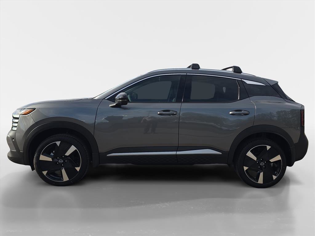 New 2026 Nissan Kicks SR FWD image 2