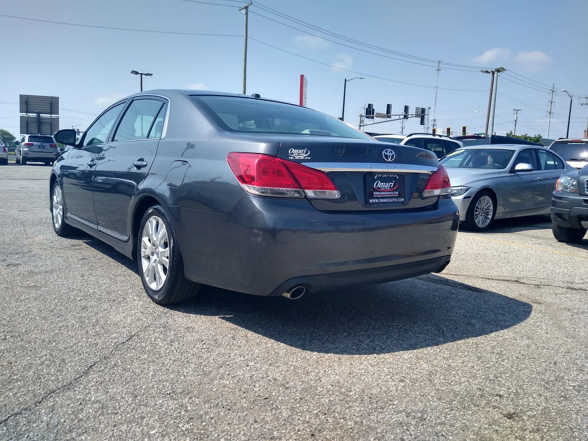 Used 2012 Toyota Avalon image 9
