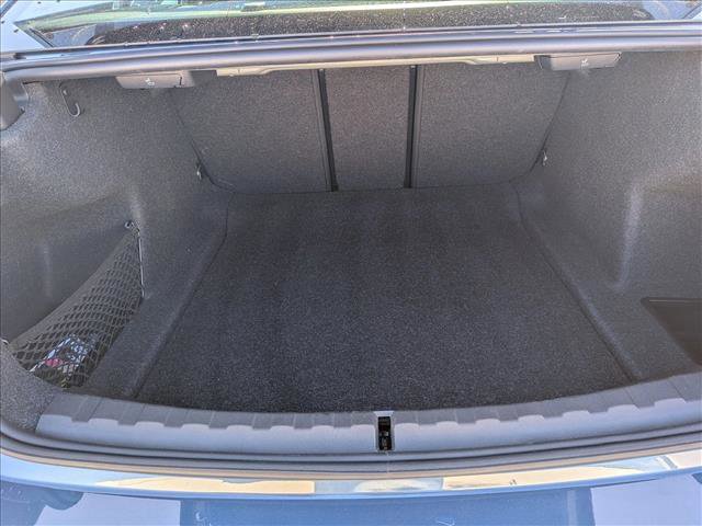 Used 2025 BMW 330i Sedan w/ Convenience Package image 6