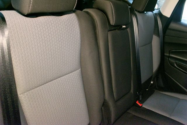 Used 2019 Ford Escape SE w/ Ford Safe & Smart Package FWD image 13