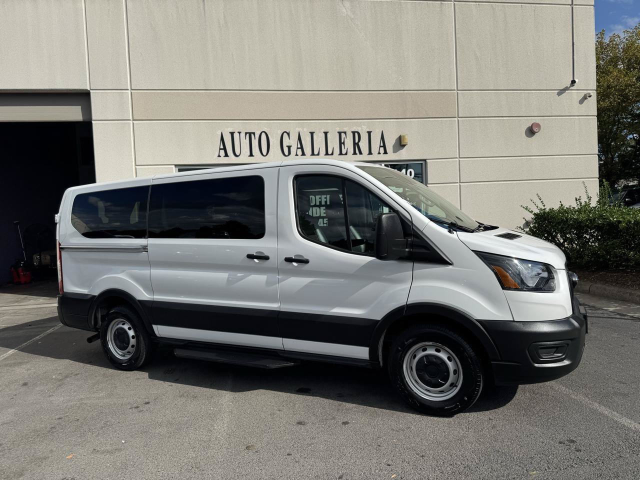 Used 2021 Ford Transit 150 XL RWD image 2