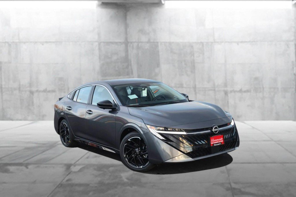 New 2026 Nissan Sentra SR w/ SR Premium Package image 2