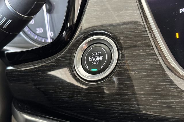 Used 2020 Cadillac XT6 Premium Luxury image 24