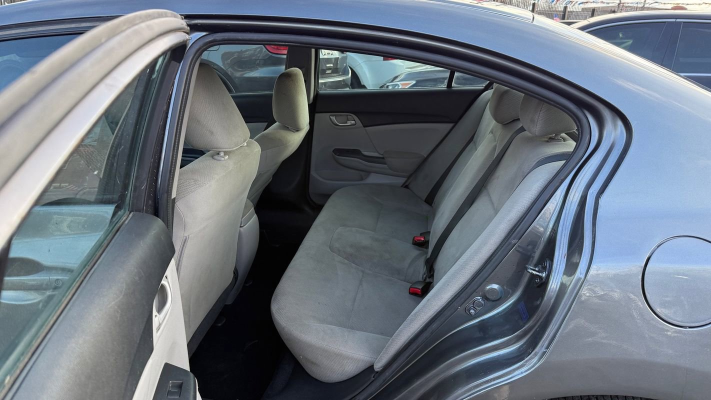 Used 2013 Honda Civic LX image 10