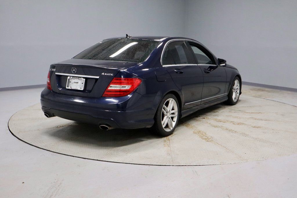 Used 2012 Mercedes-Benz C 300 4MATIC Sedan image 12