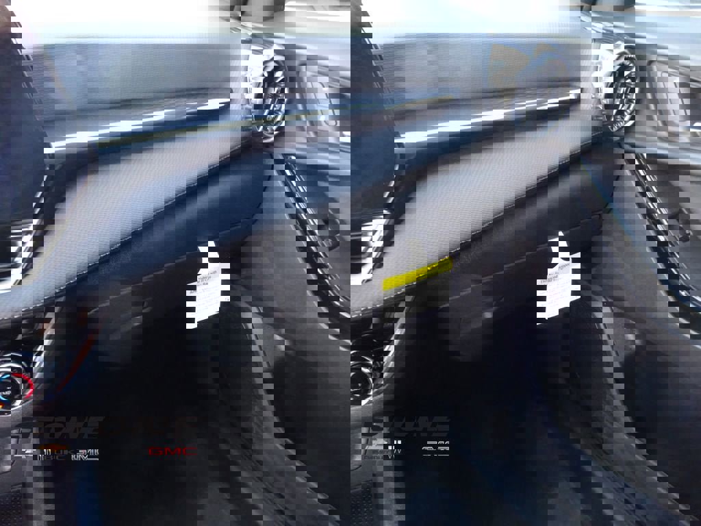 New 2026 Chevrolet Equinox LT w/ Midnight Edition image 27