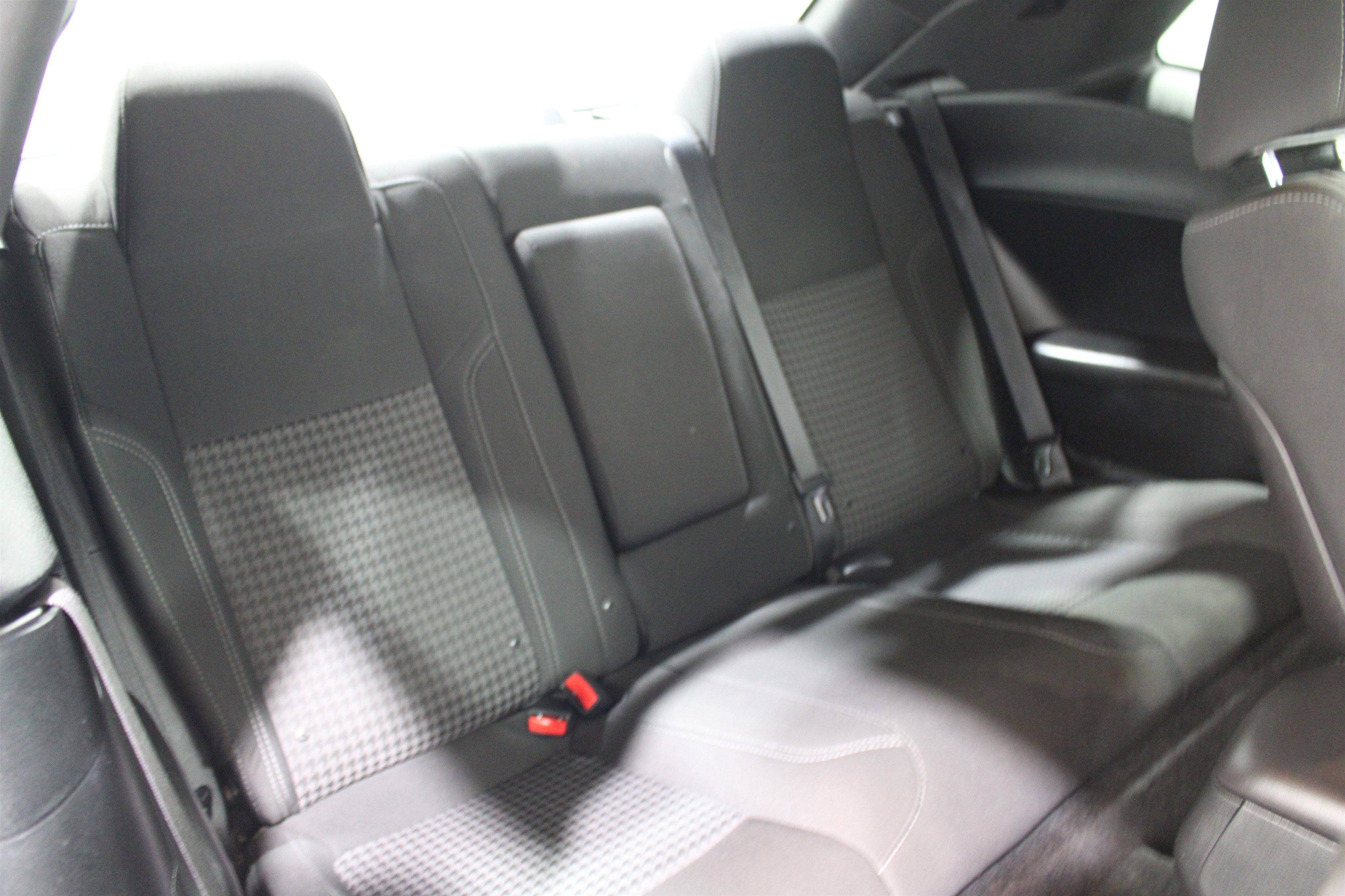 Used 2018 Dodge Challenger R/T w/ Blacktop Package image 22