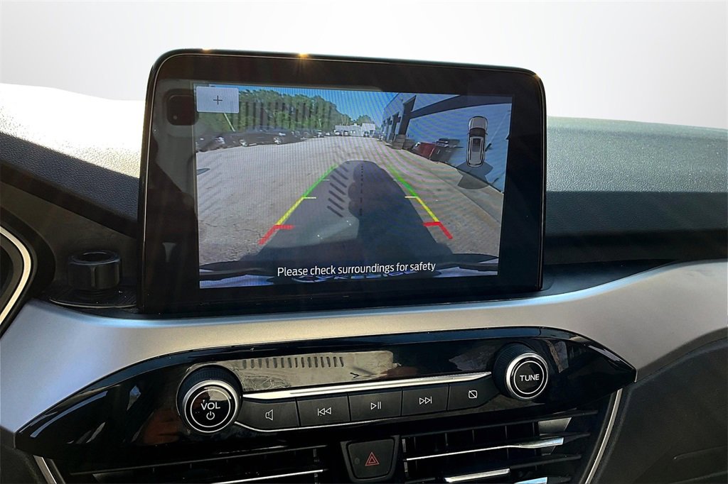 Used 2020 Ford Escape SE image 14