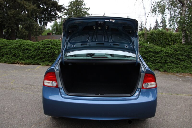 Used 2010 Honda Civic LX image 16