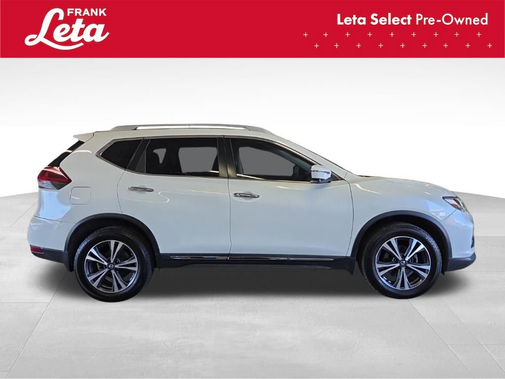 Used 2018 Nissan Rogue SL w/ Premium Package image 7