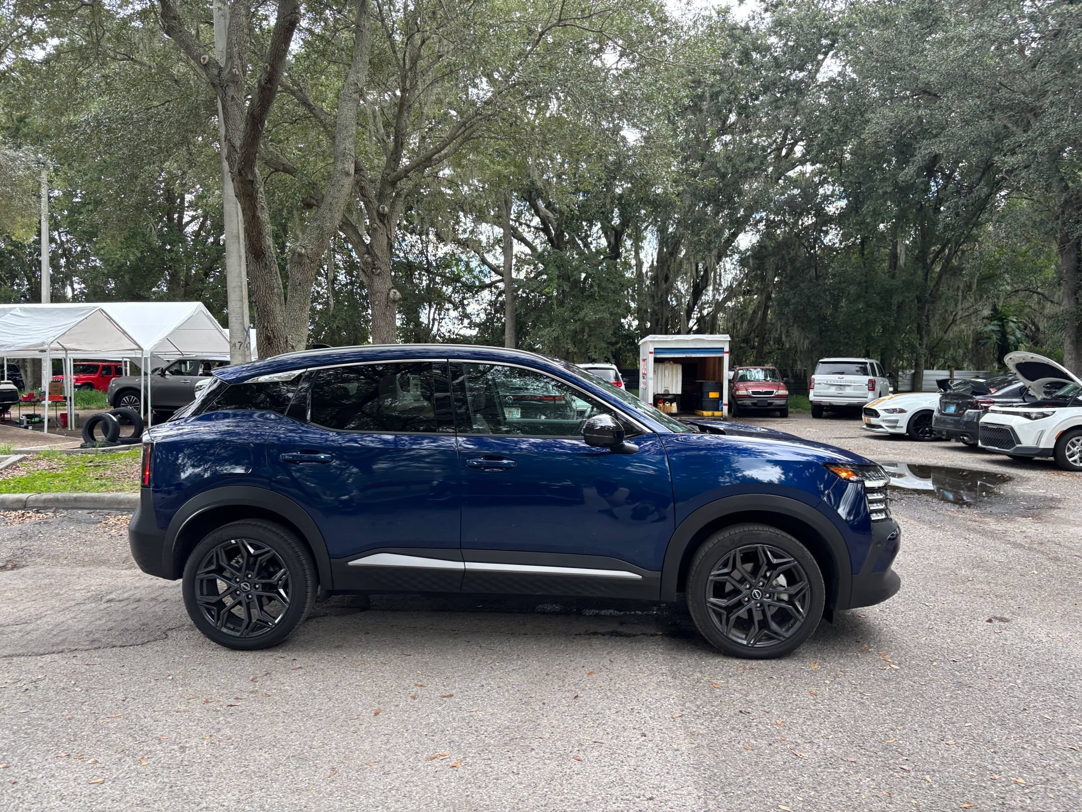 Used 2026 Nissan Kicks SR FWD image 13