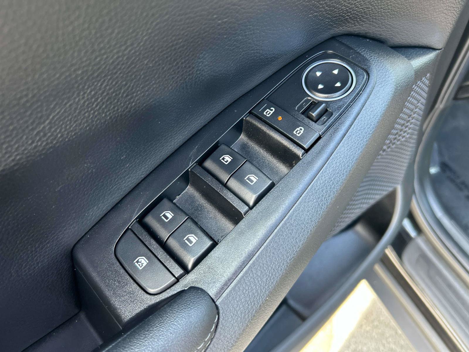 Used 2024 Kia Seltos S AWD/4WD image 14