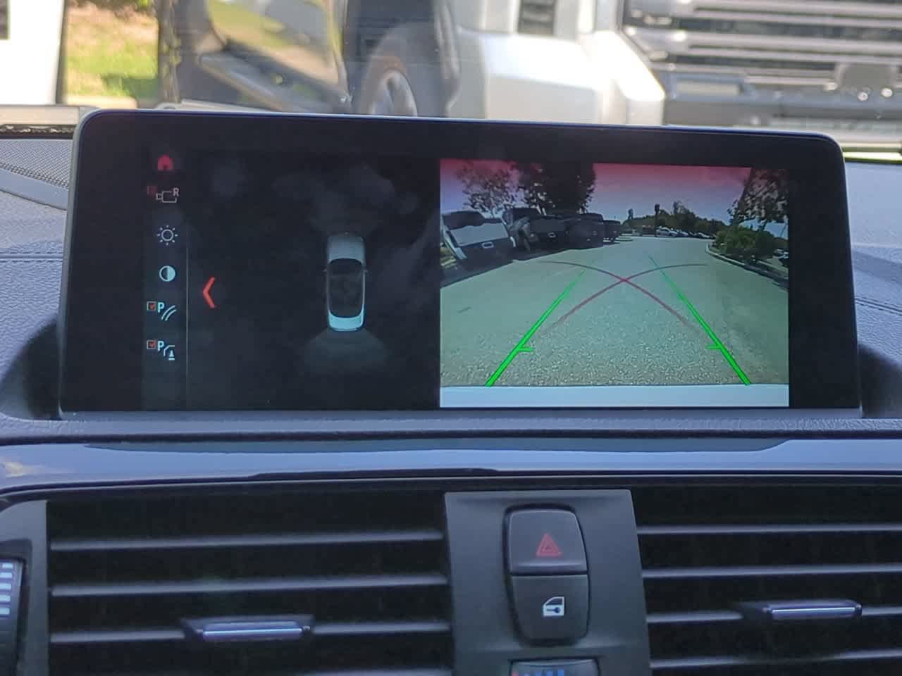 Used 2020 BMW 230i xDrive Convertible AWD/4WD image 18