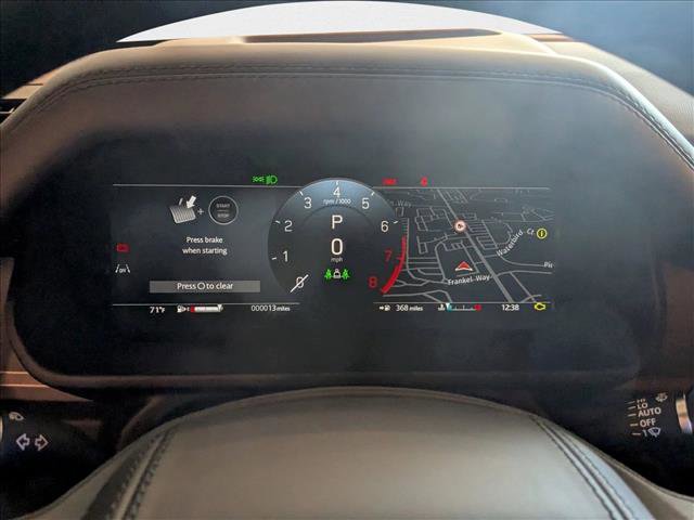 New 2025 Land Rover Defender 110 AWD/4WD image 9