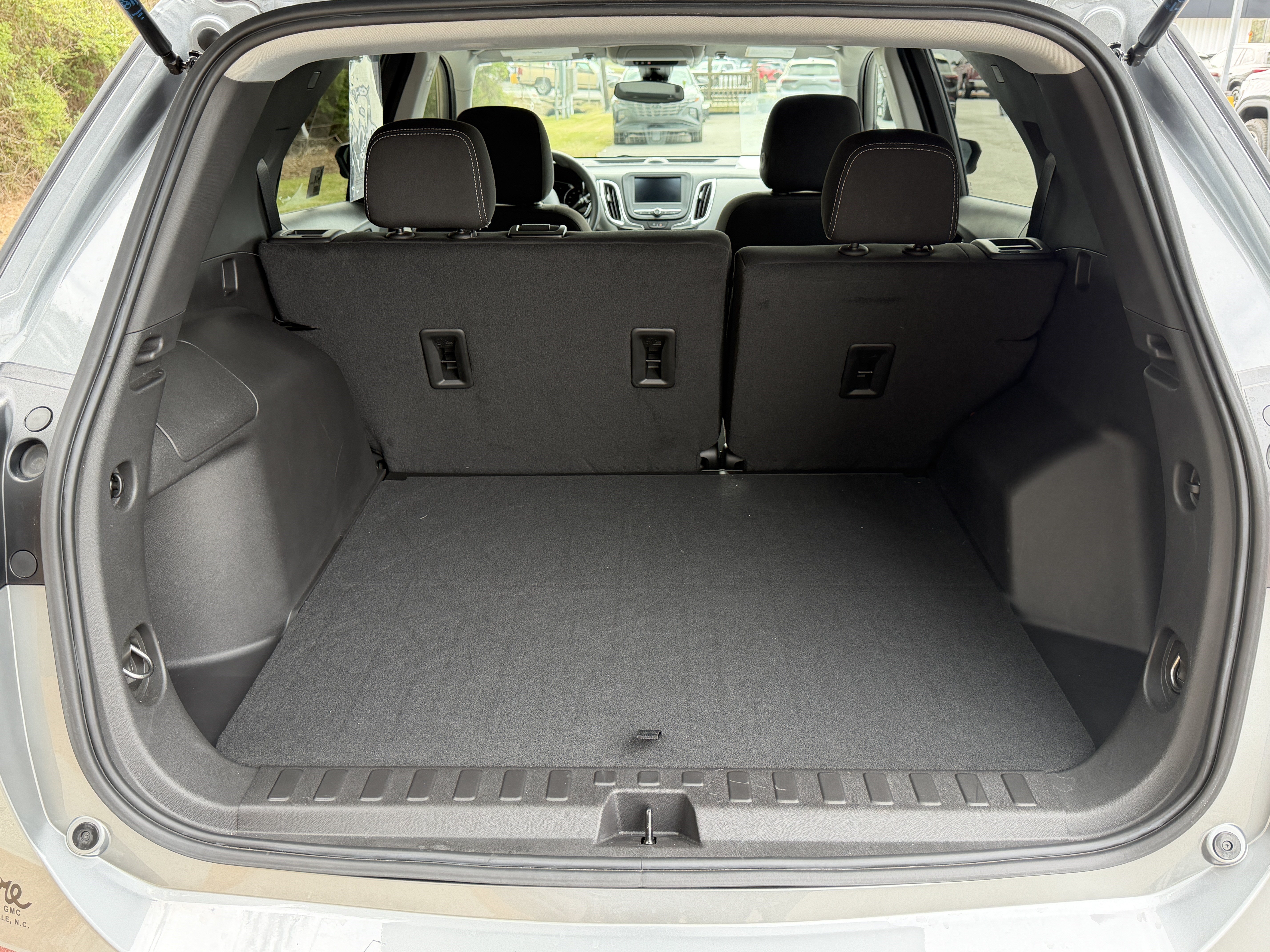 Used 2024 Chevrolet Equinox LS w/ LS Convenience Package FWD image 5
