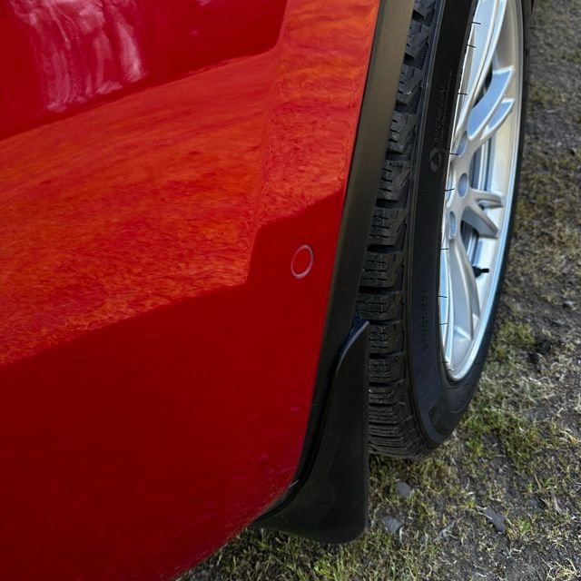 Used 2021 Tesla Model Y Performance image 18