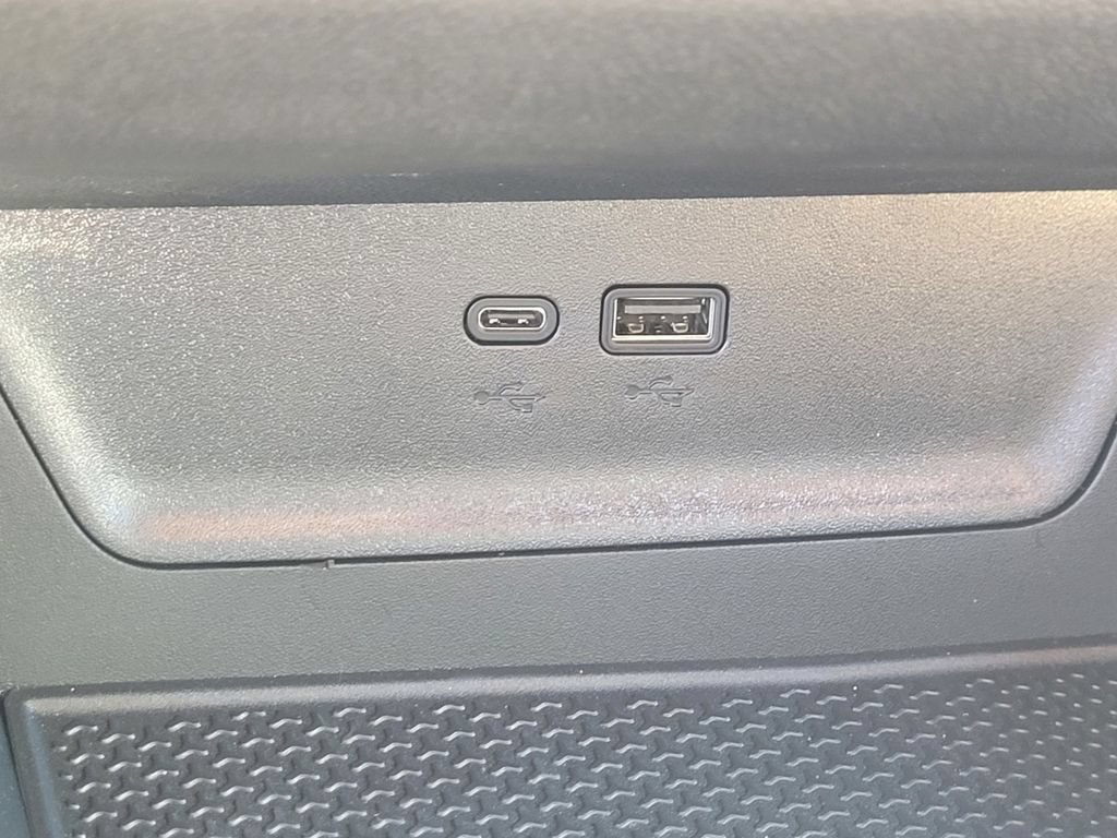 New 2026 Chevrolet Equinox ACTIV AWD/4WD image 16