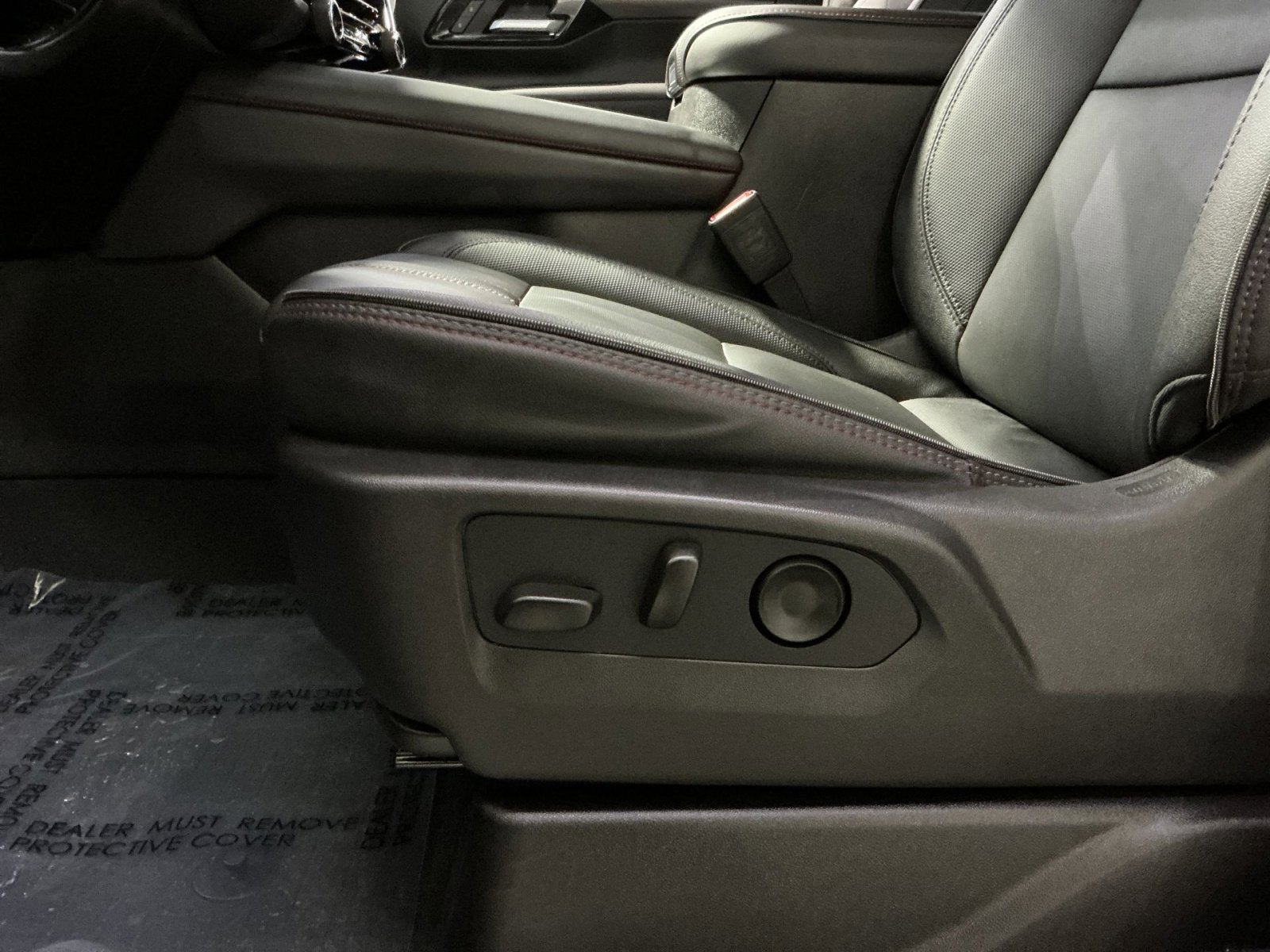 Used 2026 Chevrolet Tahoe RST w/ Comfort Package image 22