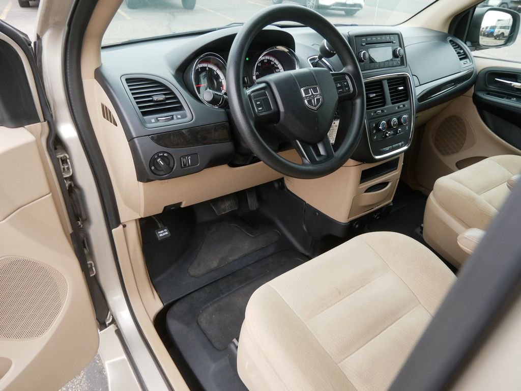 Used 2015 Dodge Grand Caravan SE w/ Quick Order Package 29E SE image 10