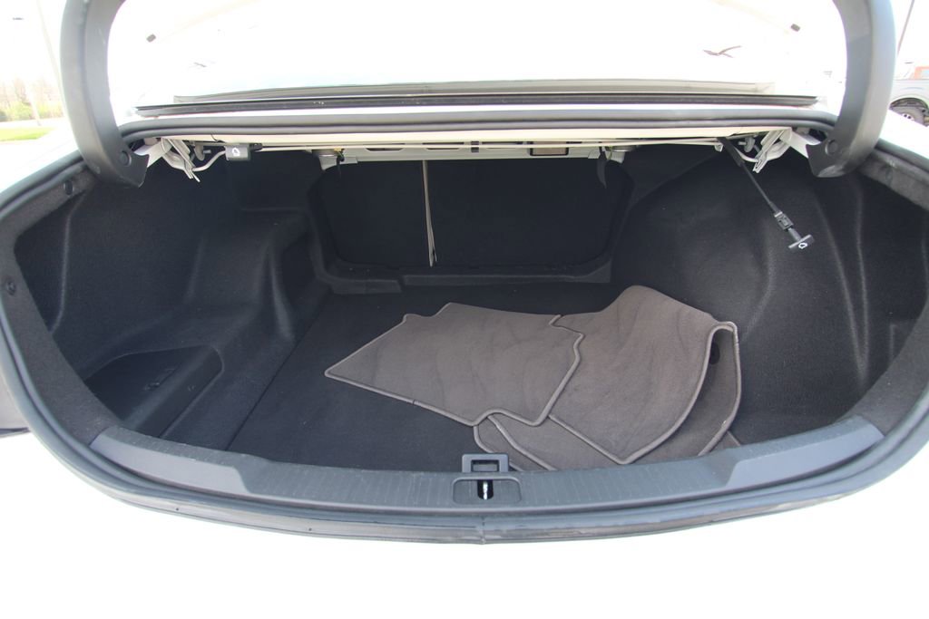 Used 2017 Buick LaCrosse Essence w/ Sights and Sounds Package image 15