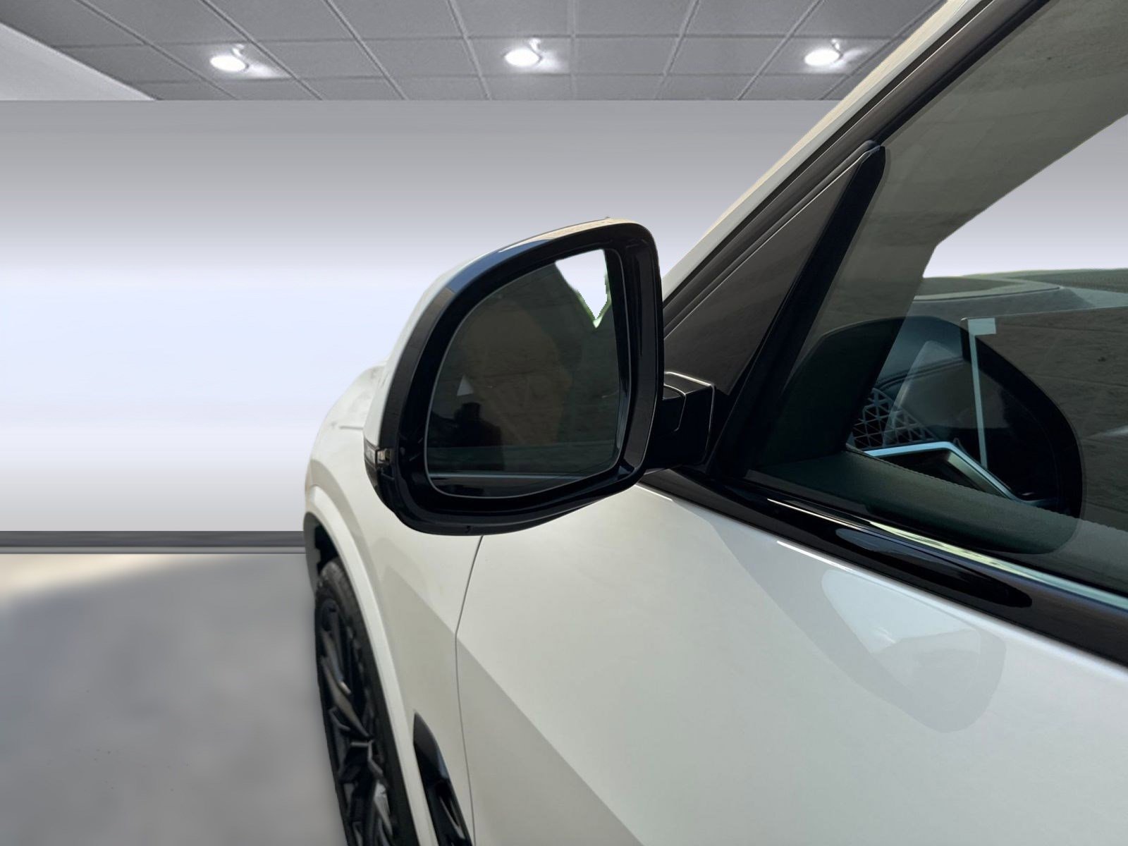 New 2026 BMW X5 sDrive40i w/ M Sport Package image 20