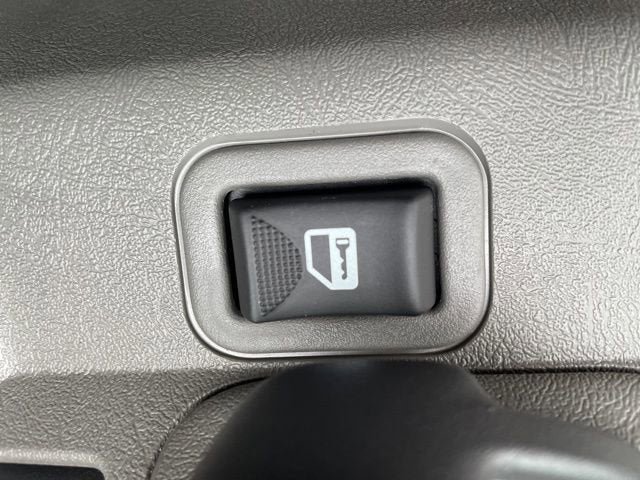 New 2025 GMC Savana 2500 w/ Driver Convenience Package RWD image 12