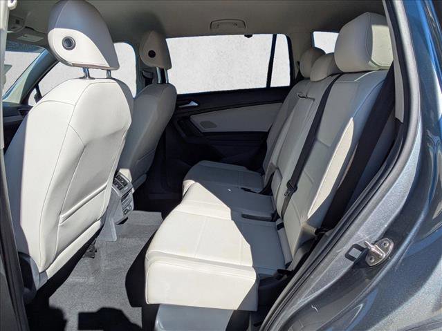 Used 2019 Volkswagen Tiguan SE image 12