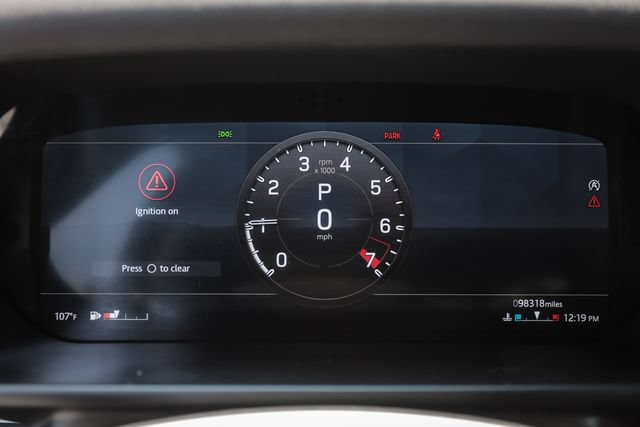 Used 2022 Land Rover Defender 110 X-Dynamic SE AWD/4WD image 32