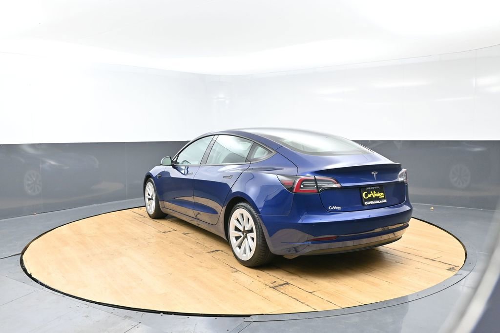 Used 2021 Tesla Model 3 Standard Range Plus image 6
