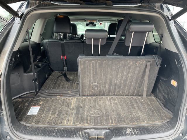 Used 2017 Toyota Highlander XLE image 10