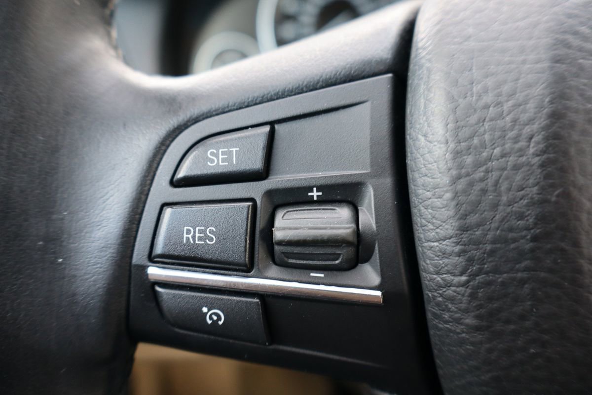 Used 2015 BMW 528i xDrive Sedan image 30