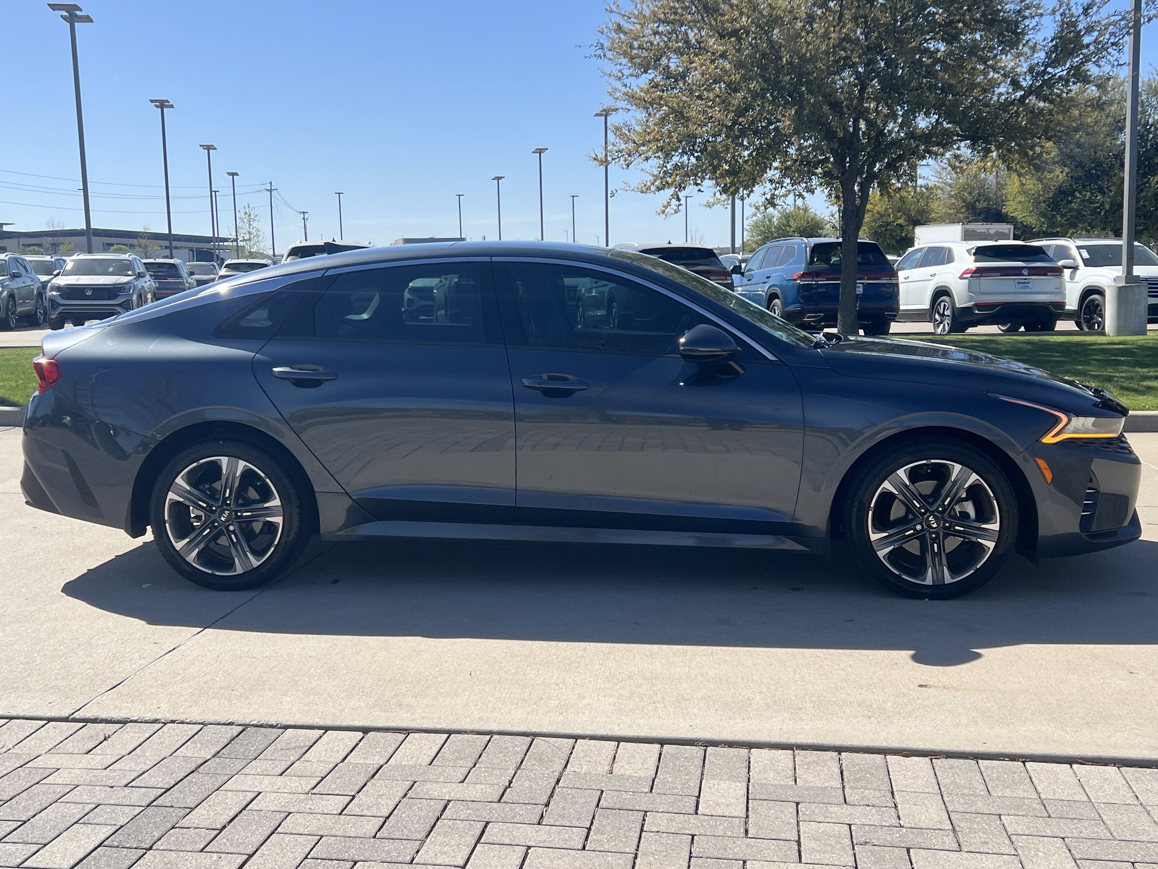 Used 2021 Kia K5 EX w/ EX Premium Package image 11