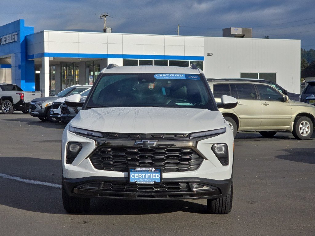 Certified 2025 Chevrolet TrailBlazer ACTIV w/ Driver Confidence Package image 3