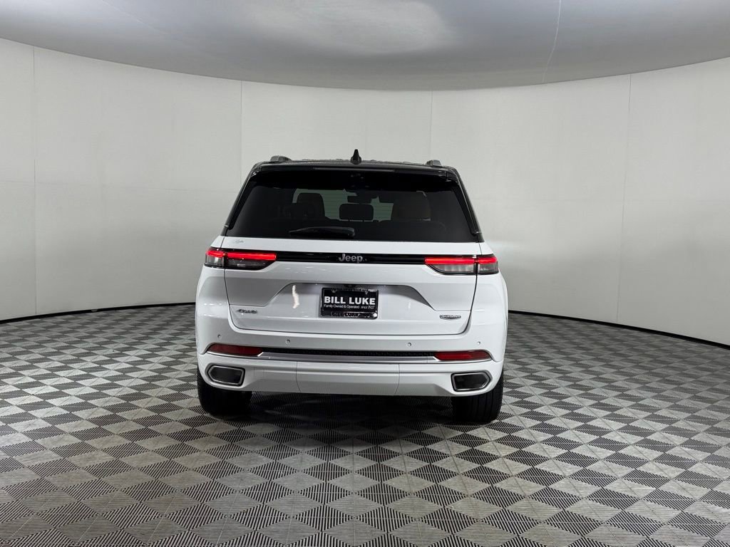 Certified 2022 Jeep Grand Cherokee Summit w/ Adv Protech Group IV image 9