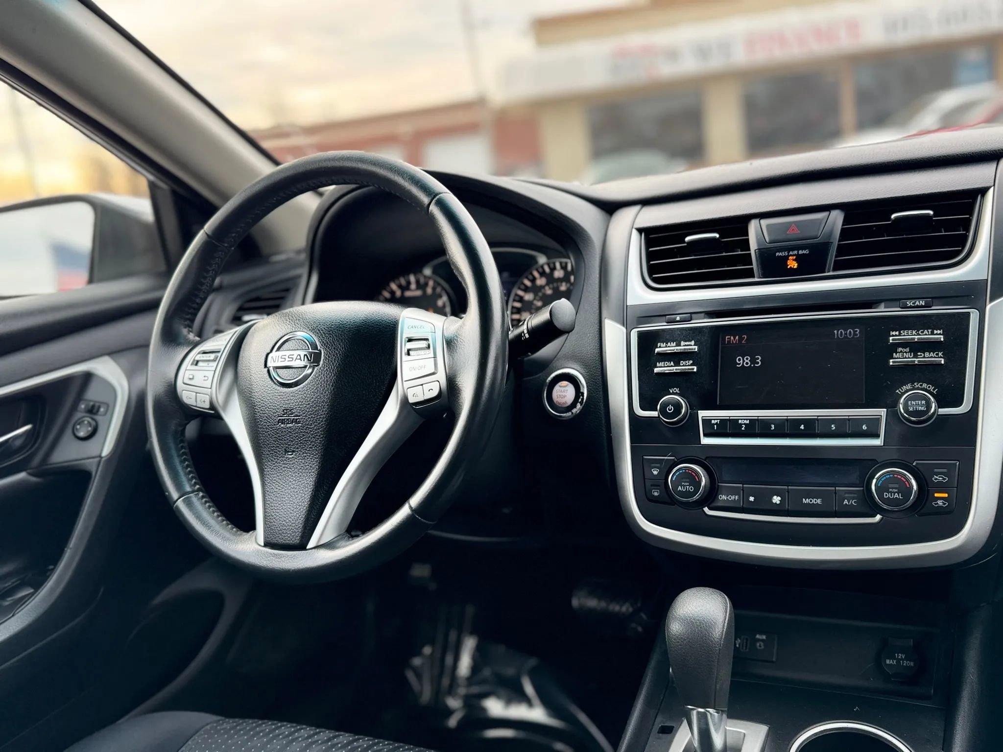 Used 2017 Nissan Altima 2.5 SV image 36