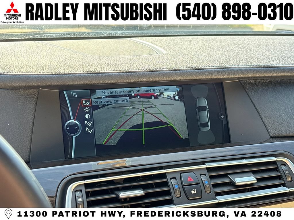 Used 2011 BMW 750Li xDrive AWD/4WD image 9